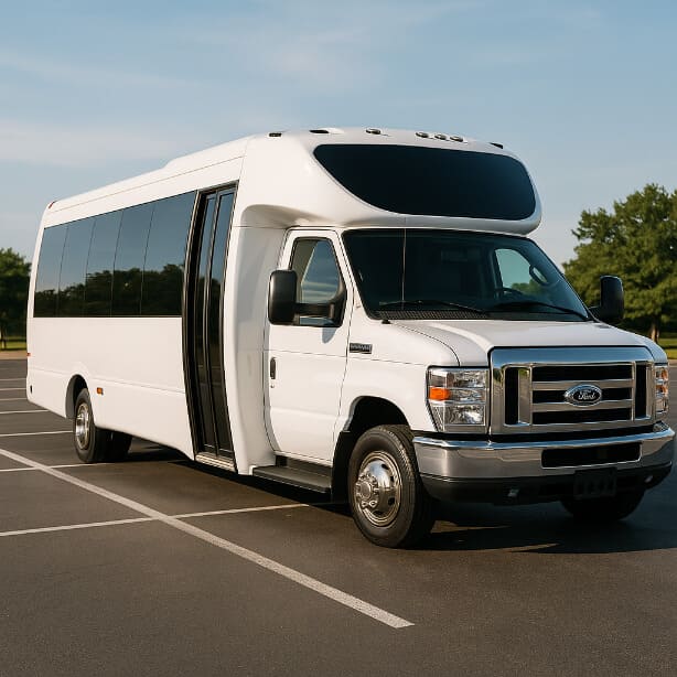 Deltona Coach Bus Service 20 Passenger Minibus