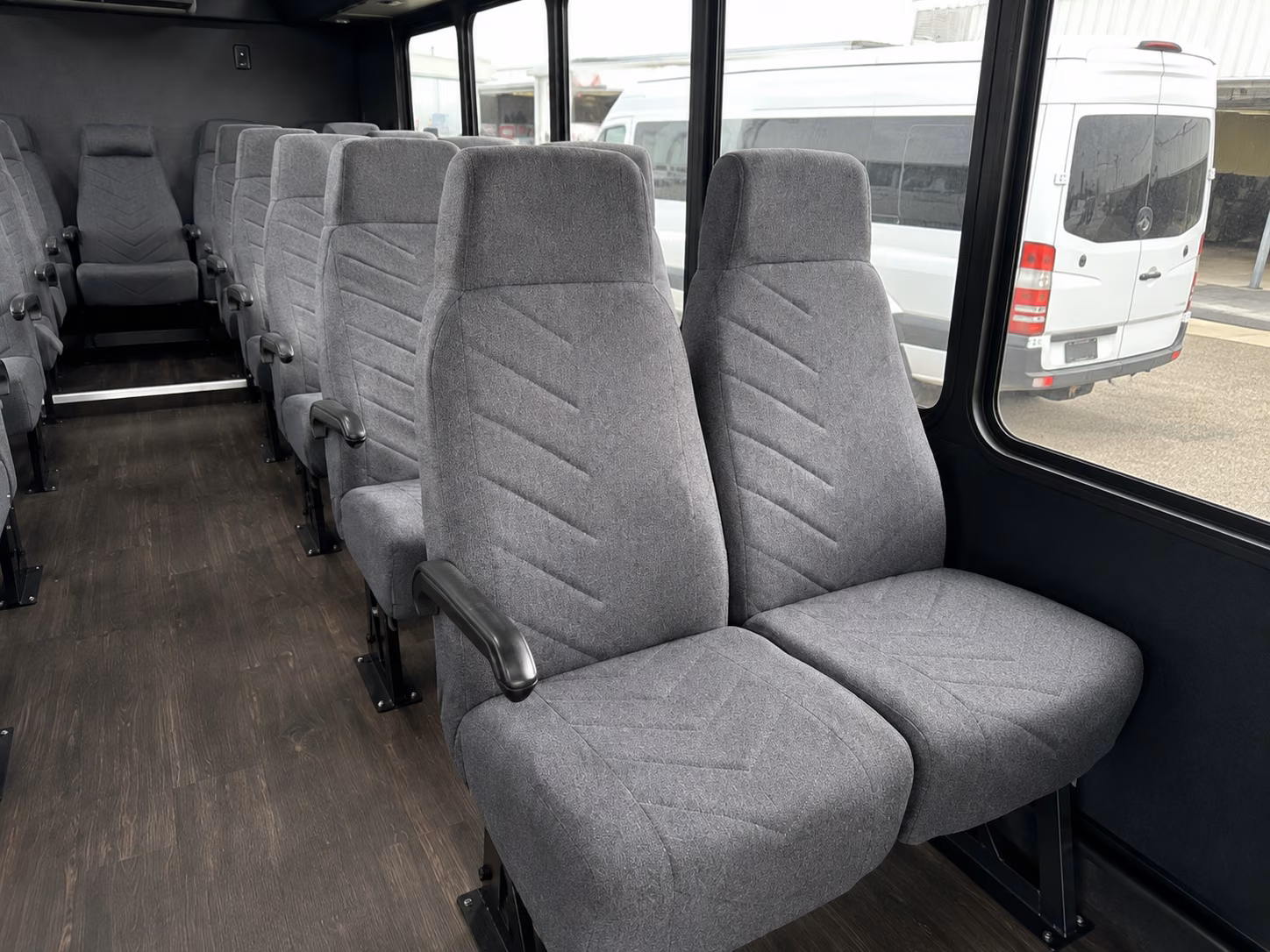 deltona 18 passenger minibus interior