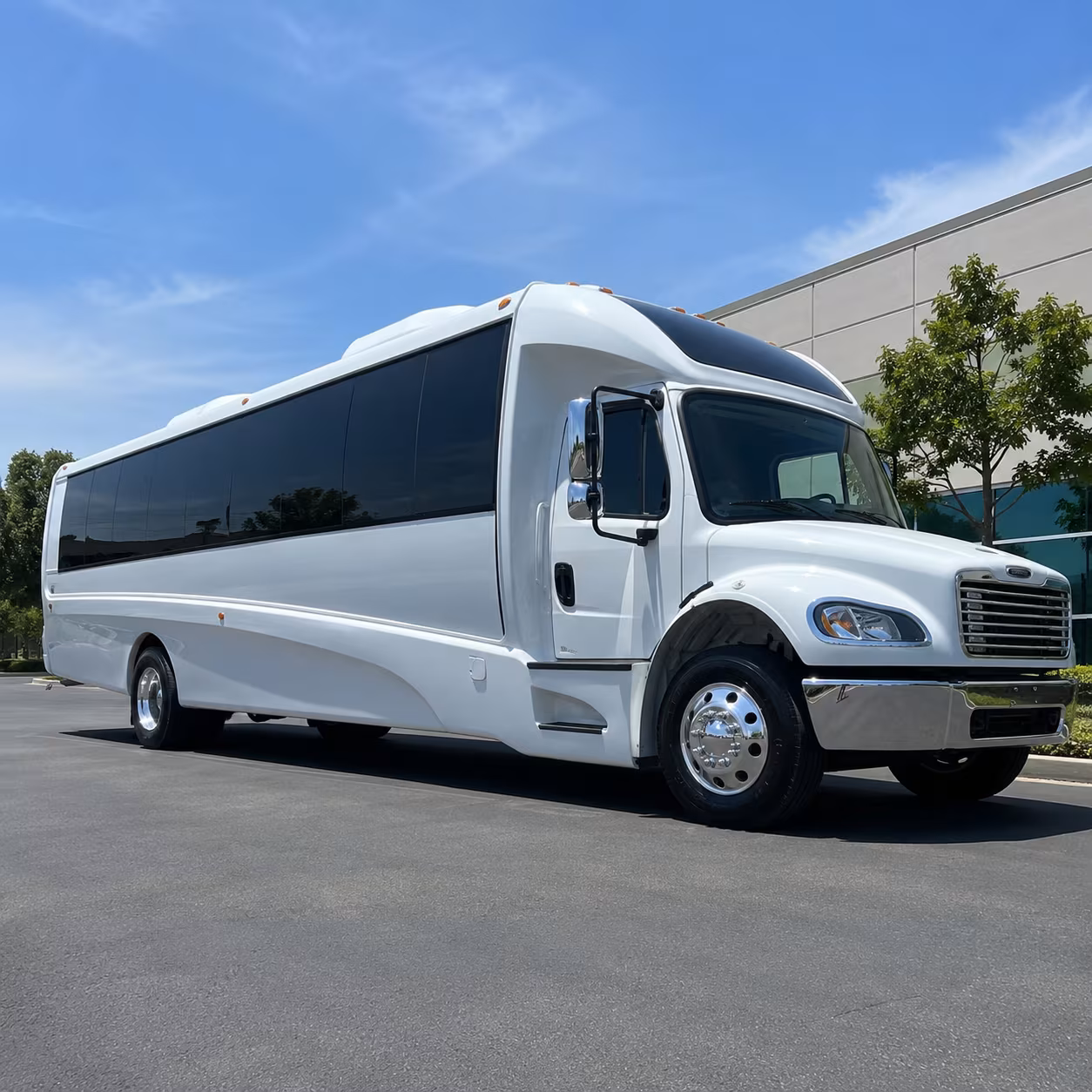 deltona 18 passenger minibus