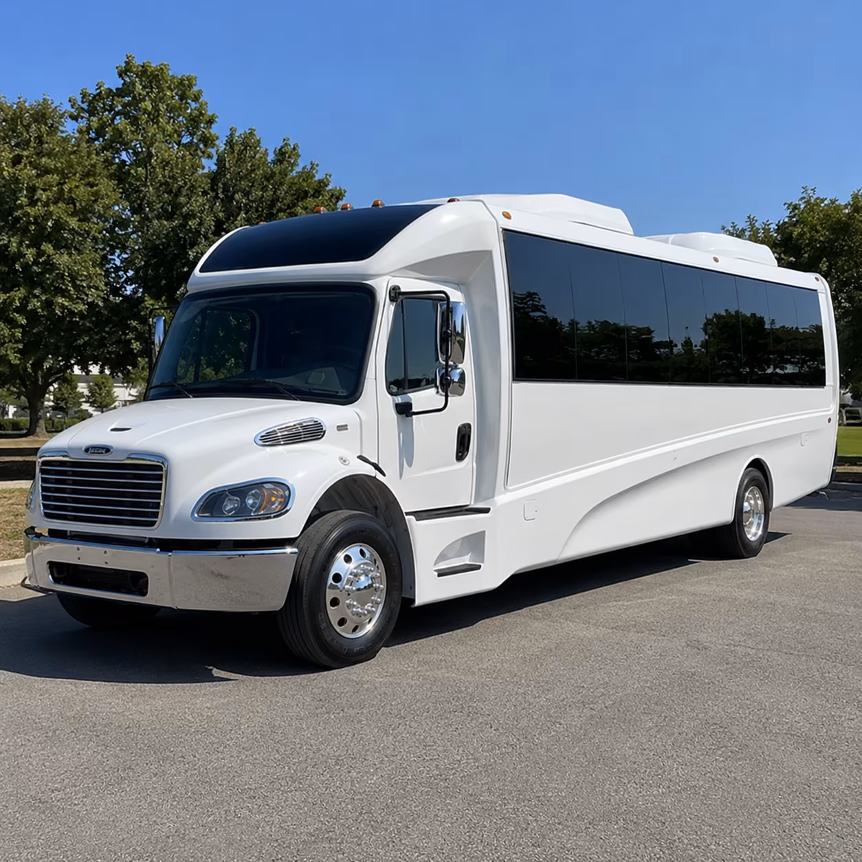 deltona 35 passenger minibus