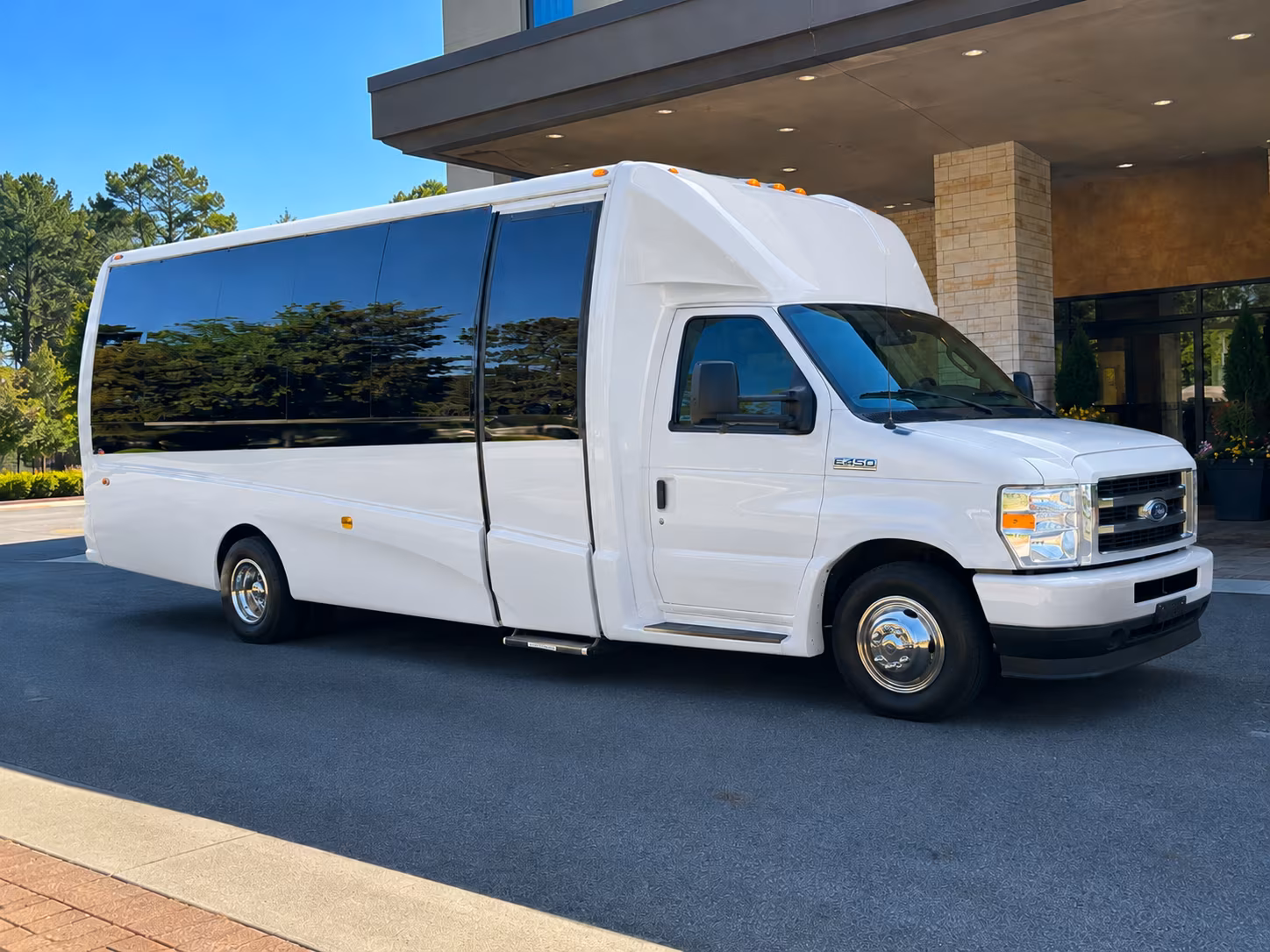 deltona employee transportation onboard seating