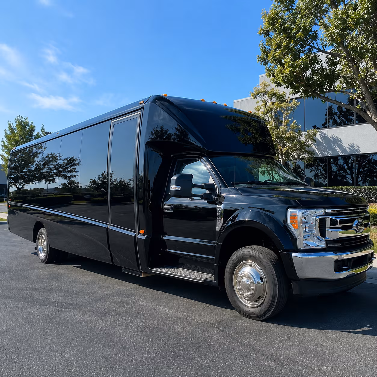 fan buses to daytona international speedway races and events