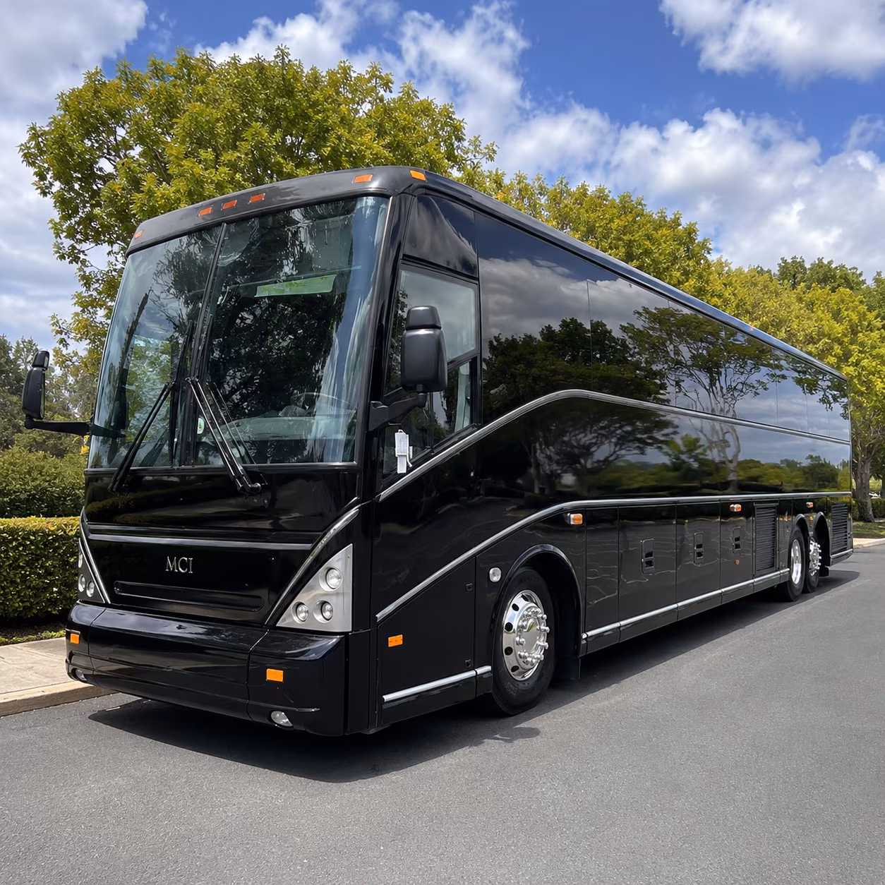 military base shuttle buses serving the central florida region